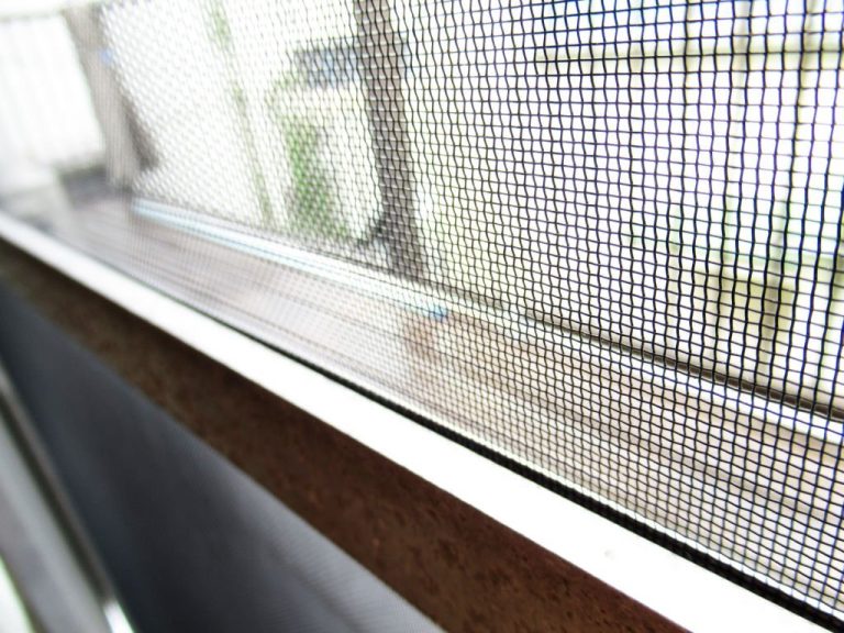 Larson Retractable Screen Door Troubleshooting Everything You Need To Know