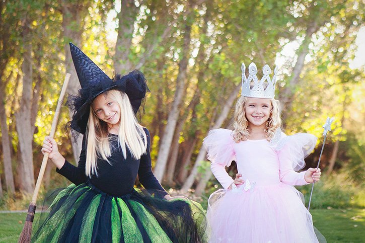 DIY Elphaba and Glinda Costumes for Halloween (Wicked-Inspired Duo)